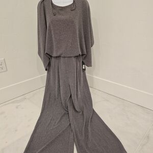 Jessica Howard Shimmering Gray Jumpsuit